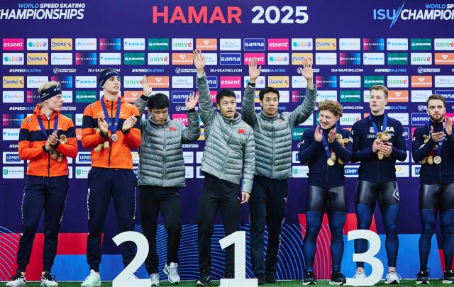 开云体育-速滑世锦赛队中国1金1铜 宁忠岩韩梅米兰冬奥冲牌